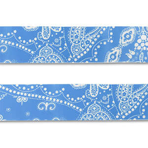 Blauw-witte 40mm bandana strip met paisley patroon, perfect voor trendy DIY bandana kettingen, gemaakt van katoen.