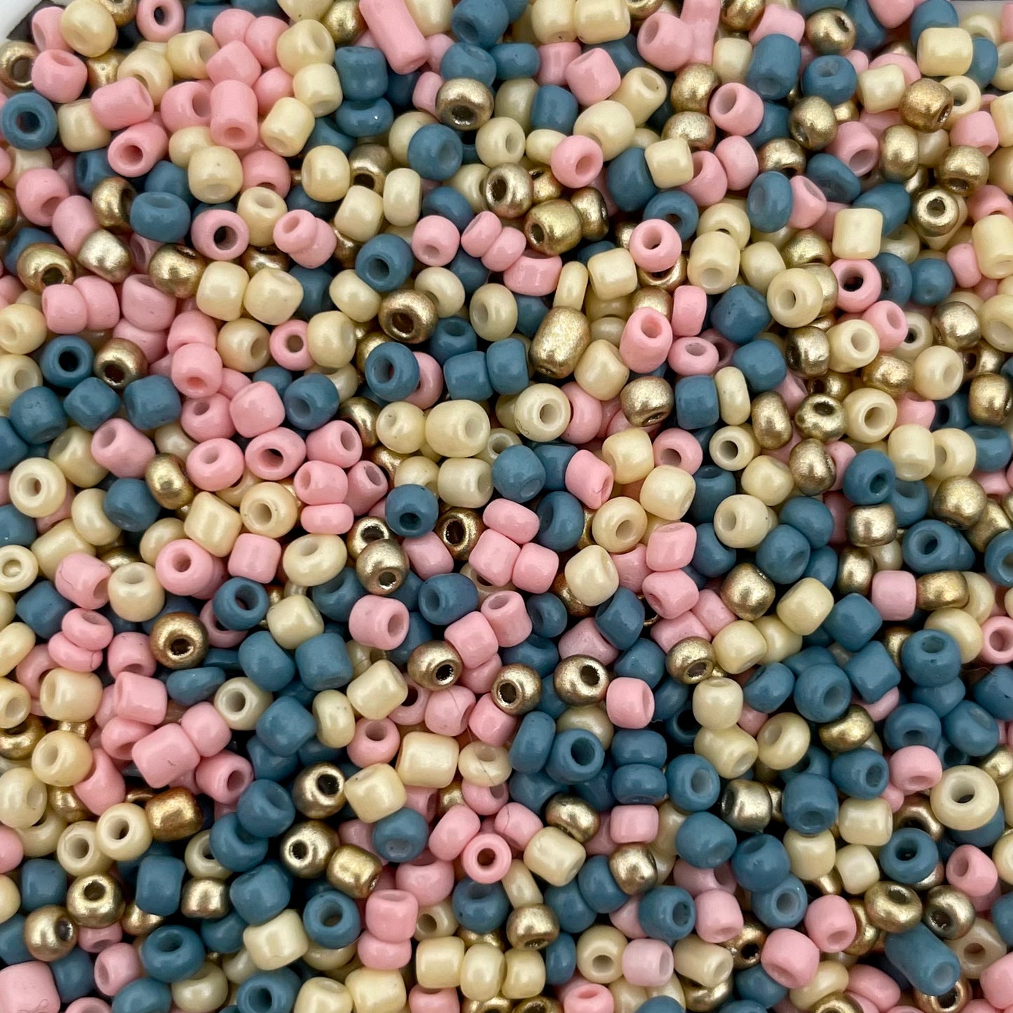 7gram Rocailles kralenmix blauw geel goud - 2mm
