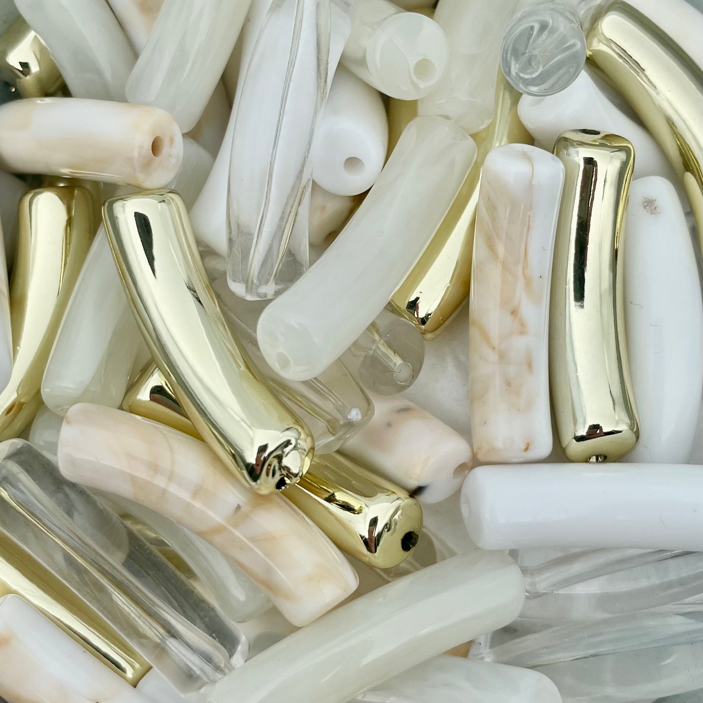36 stuks Voordeelmix Acryl Tube Kralen Luxe - 32x8mm