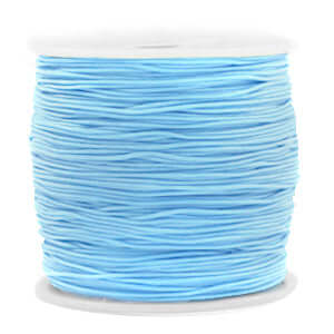 Rol blauwe macramé draad 0,8mm voor sieraden maken, soepel polyester, perfect voor knooptechnieken en combineren met kralen.