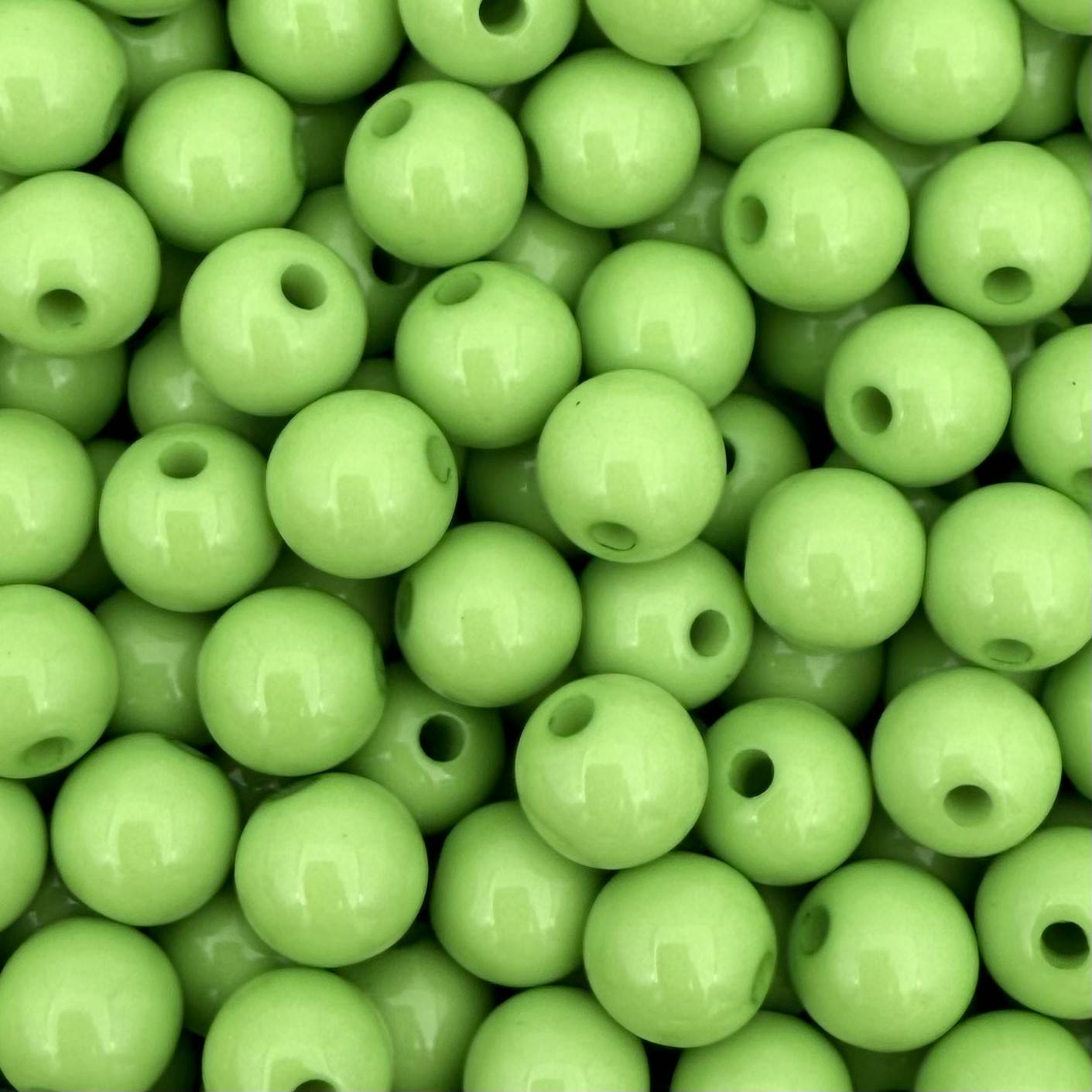 50 stuks acryl kralen shiny groen - 8mm