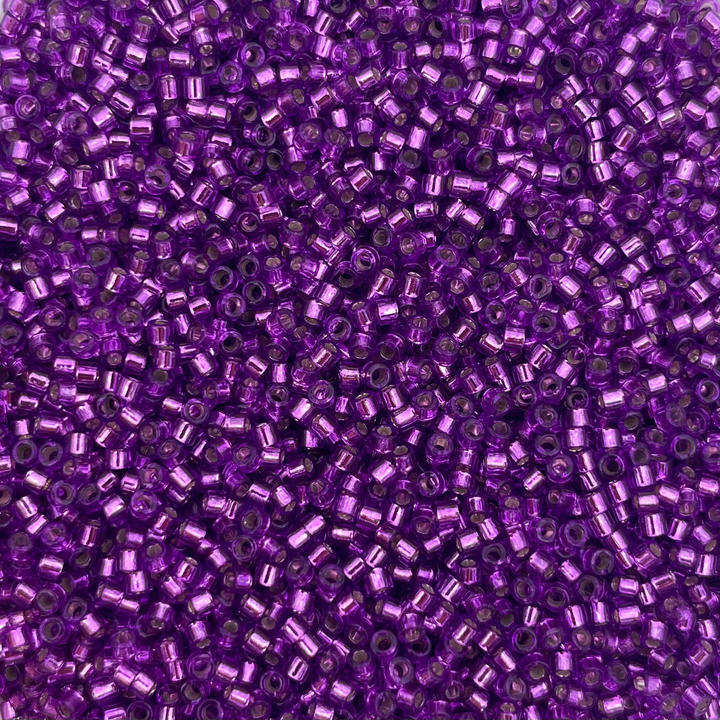 3gram Miyuki delica 11/0 Silverlined dyed magenta - 1345