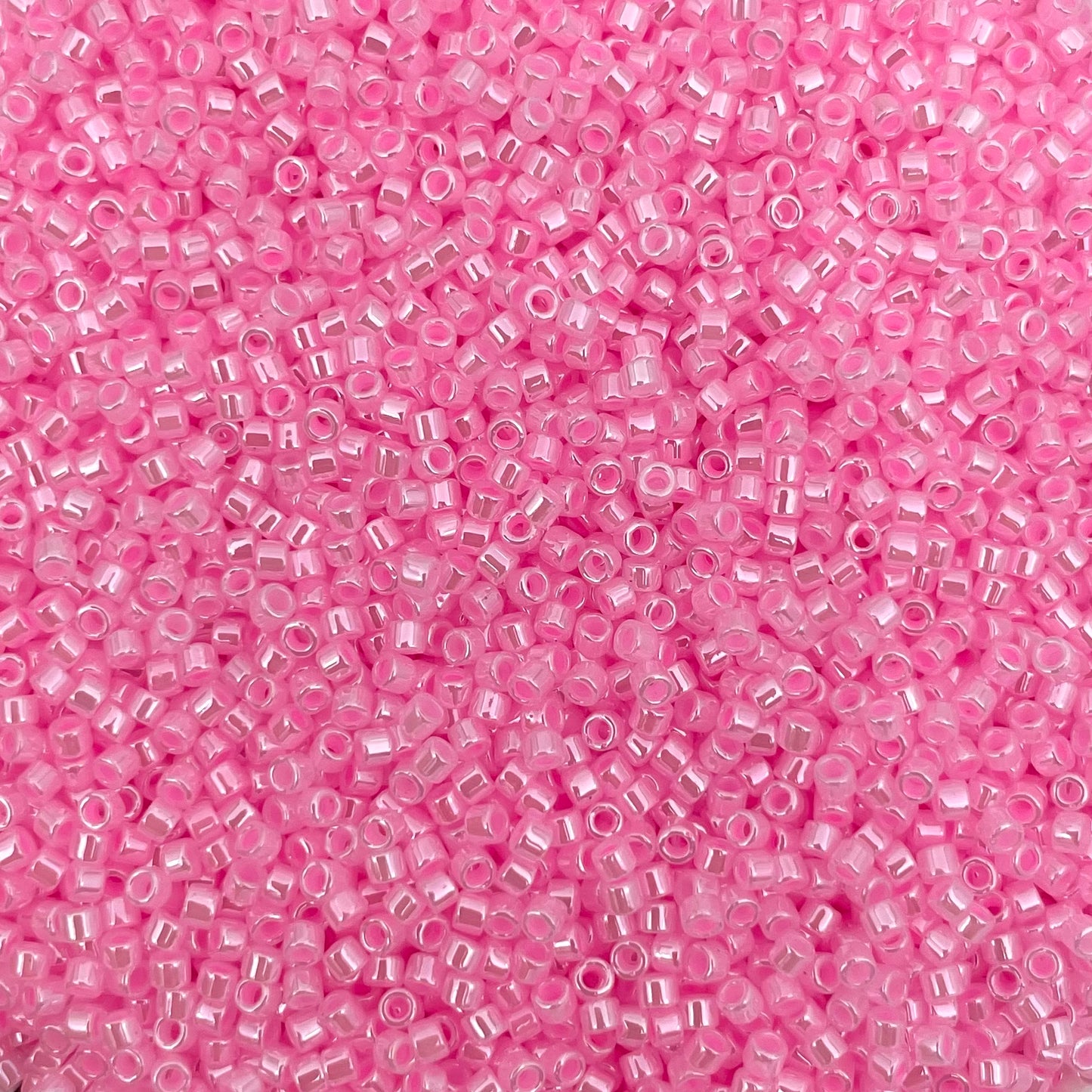 3gram Miyuki delica 11/0 Ceylon cotton candy pink - 245