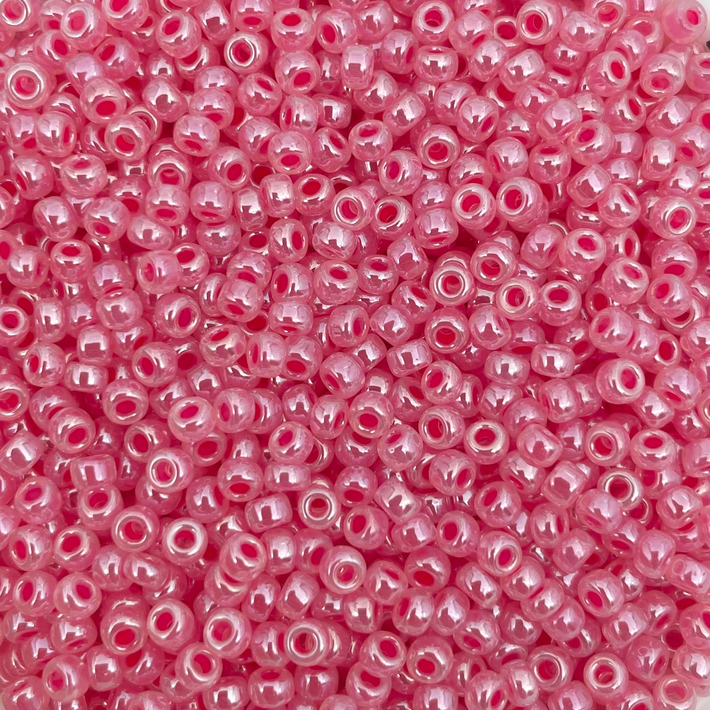5gram Miyuki rocailles 8/0 (3mm) Ceylon carnation pink - 535