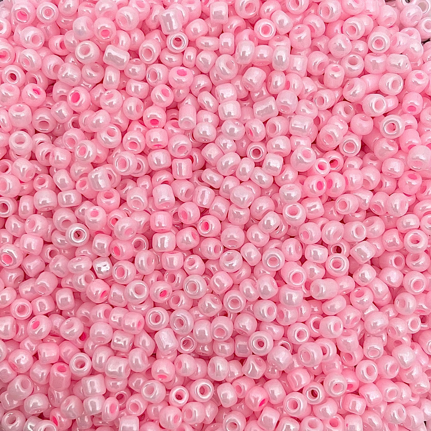 7gram Rocailles kralen anjer roze - 2mm