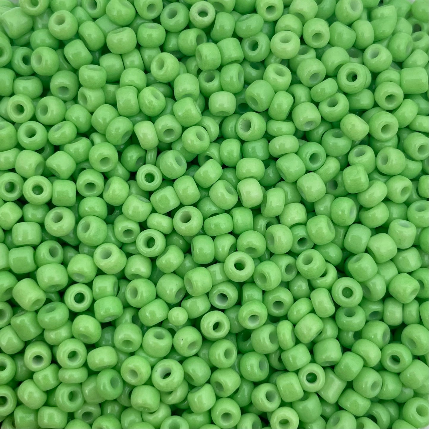 7gram Rocailles kralen grasgroen - 3mm