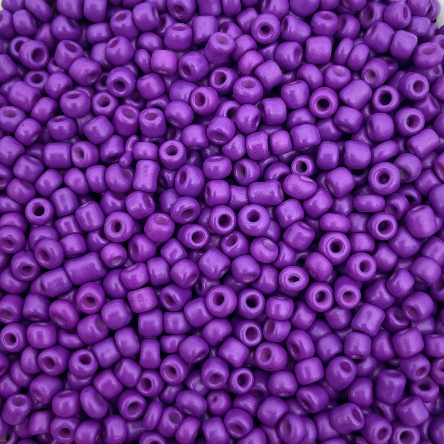 7gram Rocailles kralen paars - 3mm