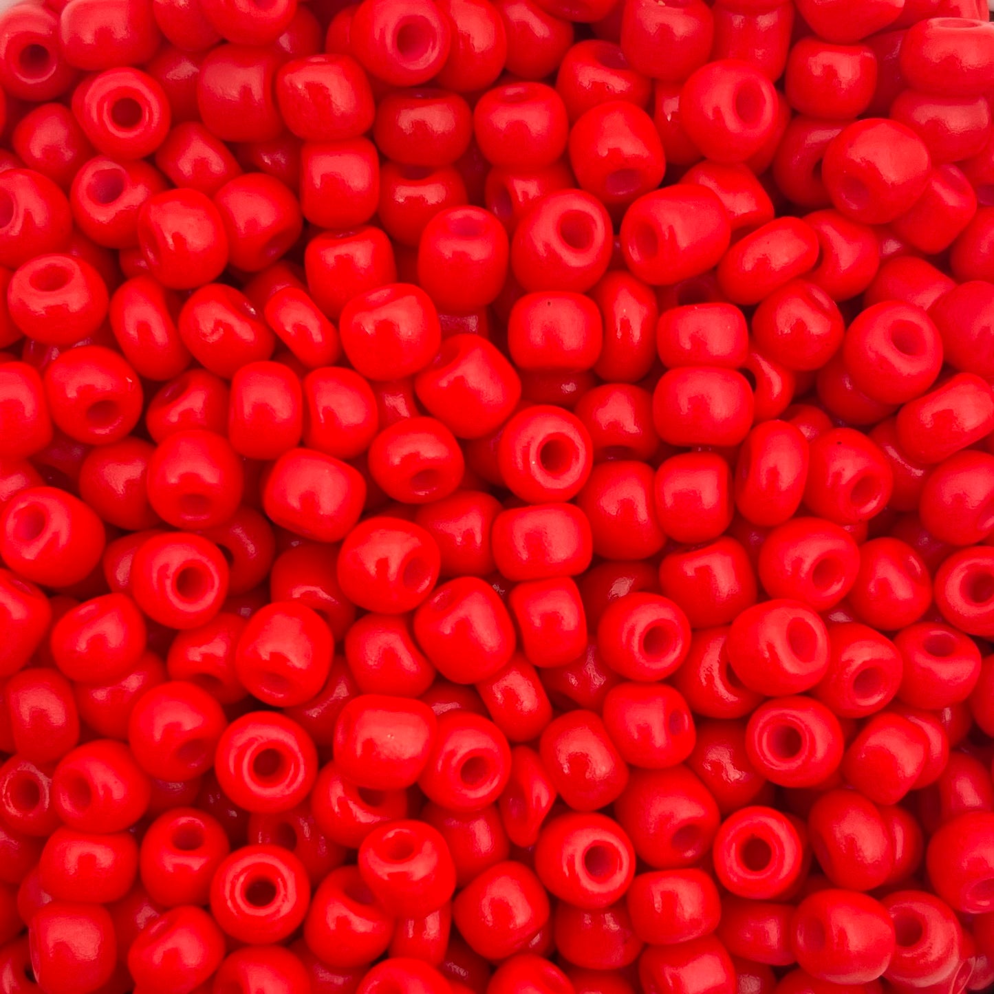 7gram Rocailles kralen rood - 4mm