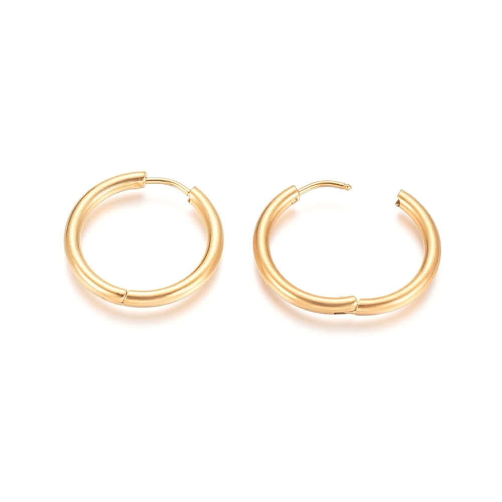 Gouden roestvrij stalen creolen oorbellen 25mm met kliksluiting, nikkelvrij en geschikt voor bedels, stijlvolle en duurzame accessoire