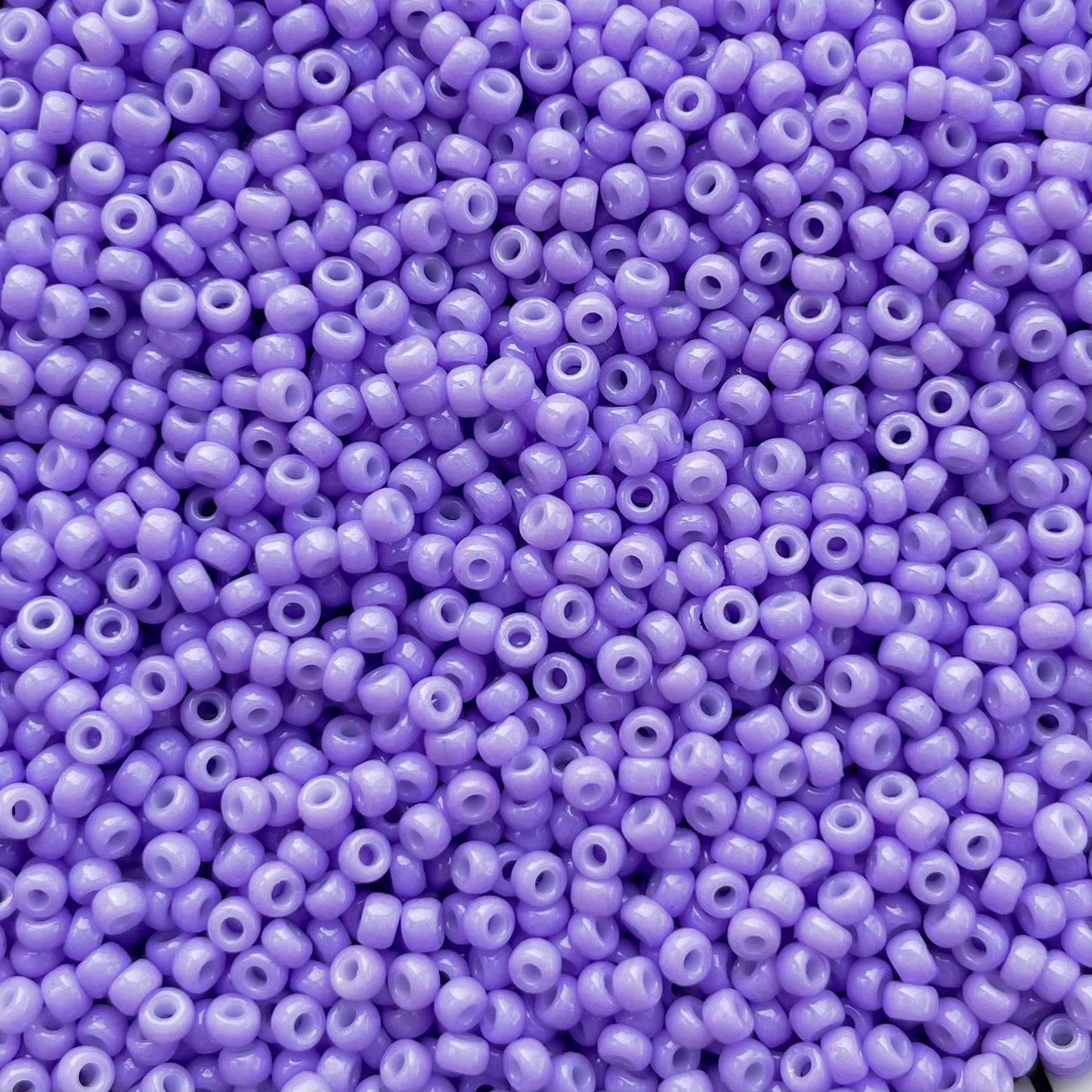 5gram Miyuki Rocailles 11/0 (2mm) Duracoat opaque columbine purple - 11-4488