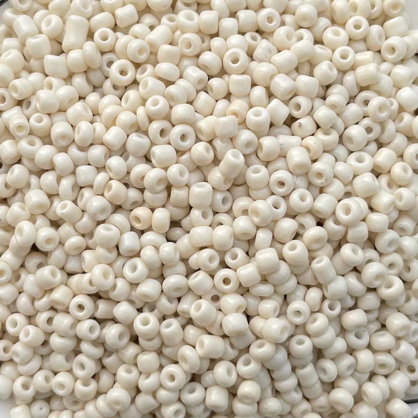 7gram Rocailles kraal beige - 2mm