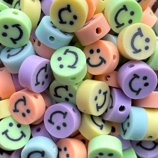 Verschillende Polymeer Pastel Smiley kralen - 10mm