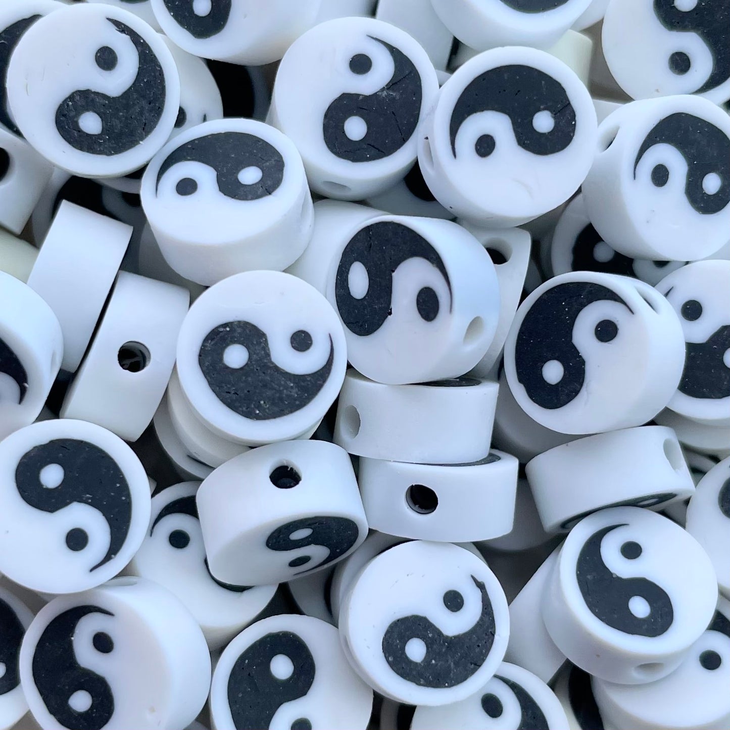 5 stuks Witte Yin Yang Polymeer kralen - 10mm