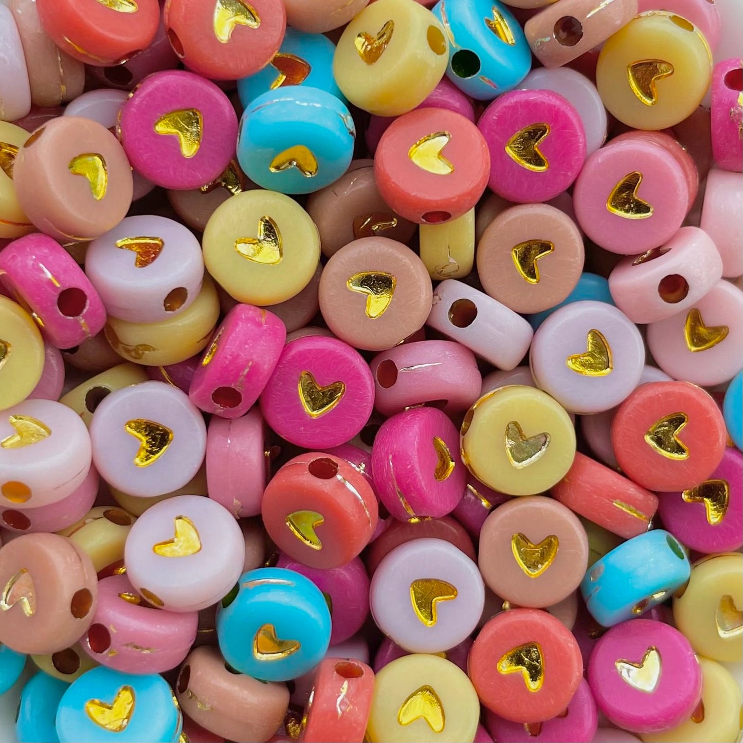 5 stuks Verschillende kleuren Pastel Hartjes kralen Goud- 7mm