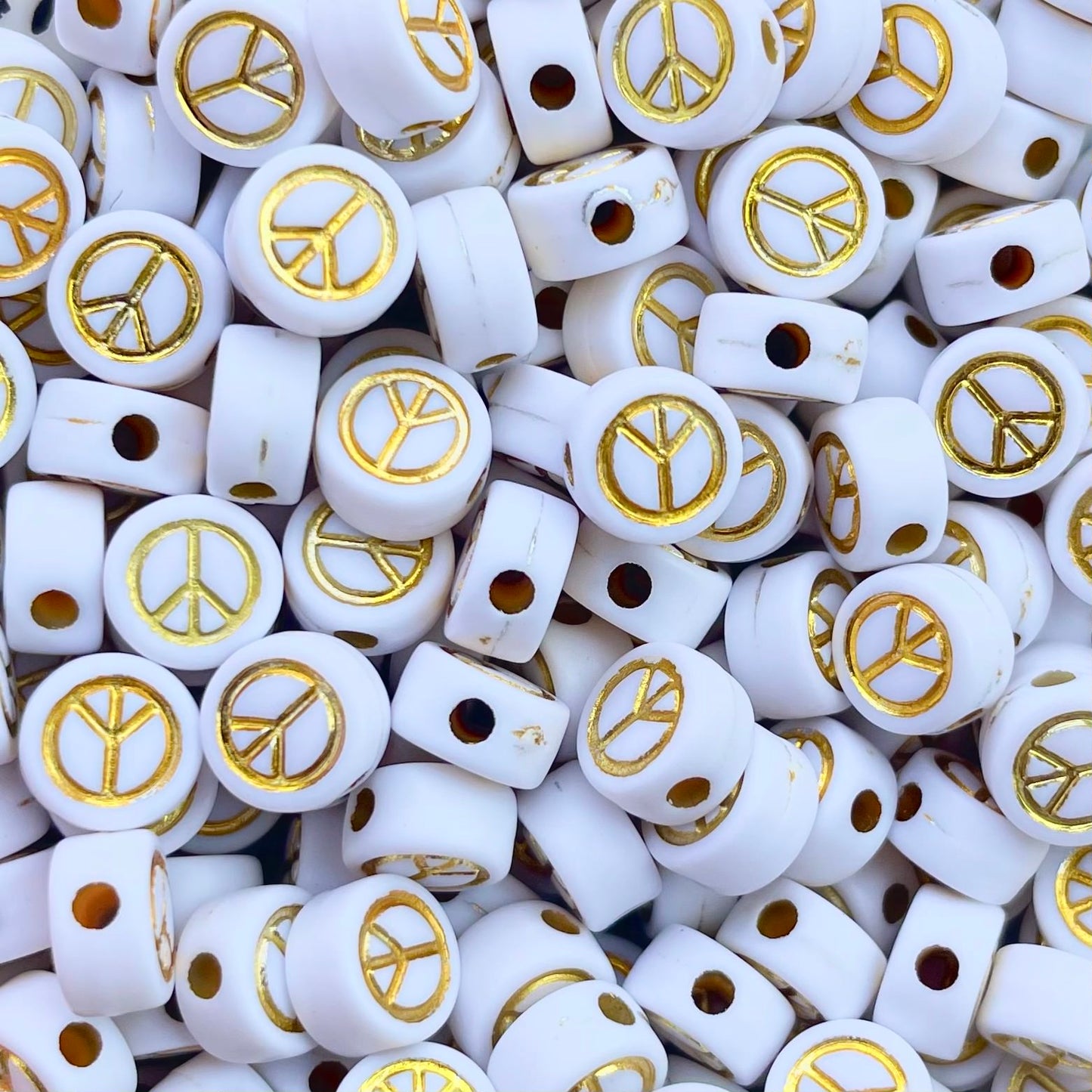 5 stuks Peace kralen wit met goud - 7mm