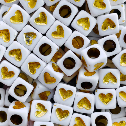 50 stuks Vierkante Acryl hartjes kralen goud - 7mm