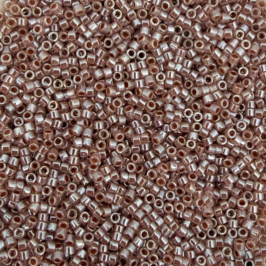3gram Miyuki delica 11/0 Ceylon light cinnamon - 256