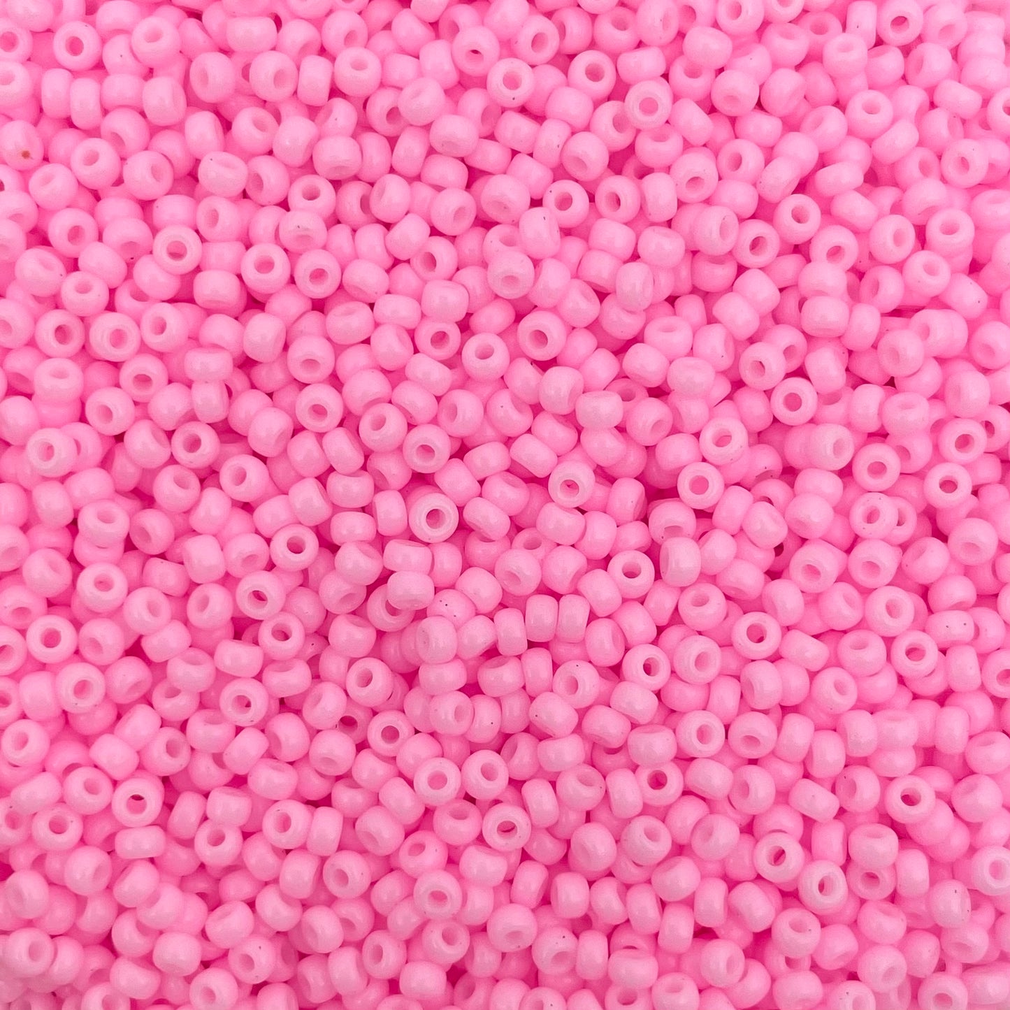 5gram Miyuki rocailles 11/0 (2mm) Opaque dyed cotton candy pink - 415