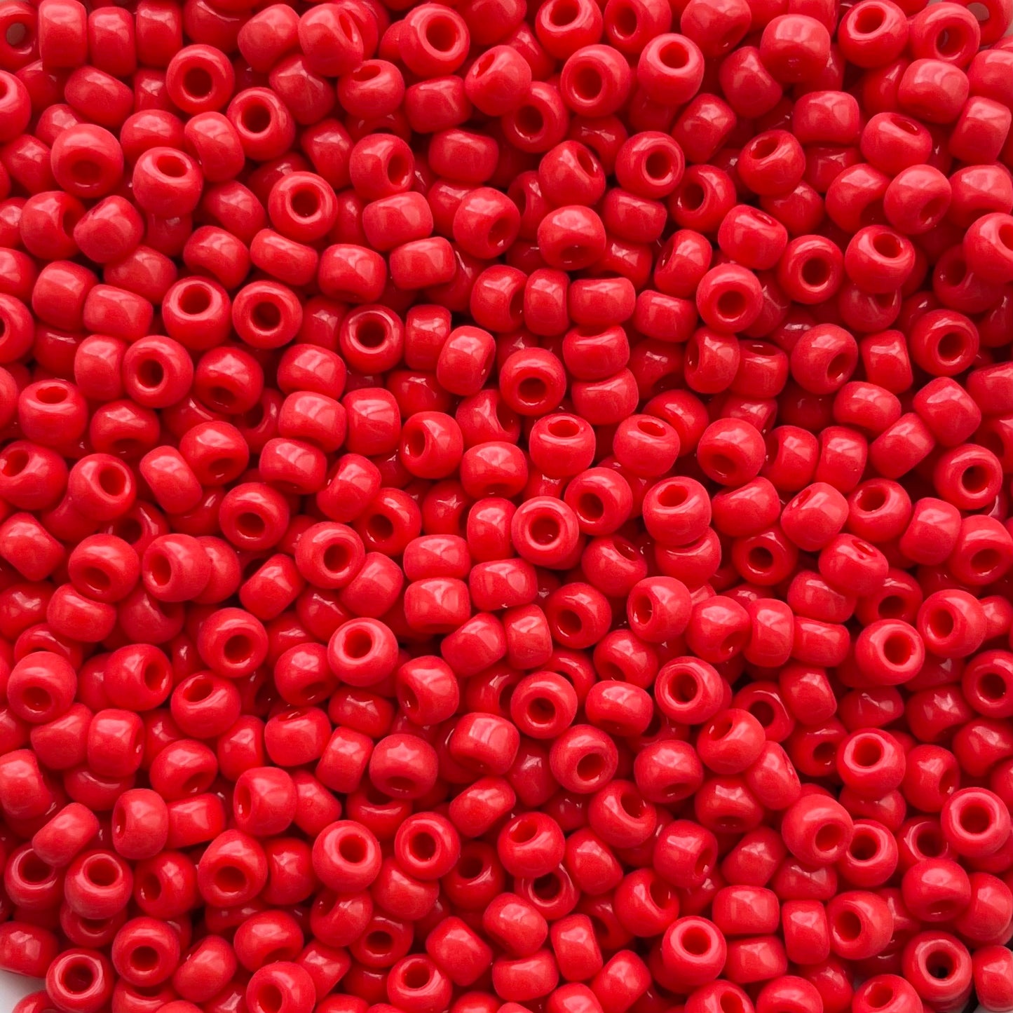 5gram Miyuki Rocailles 8/0 (3mm) Opaque red - 8-408